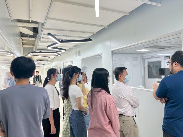 LINE_ALBUM_20250626歡迎臺大生化科技來台康參訪_250626_12